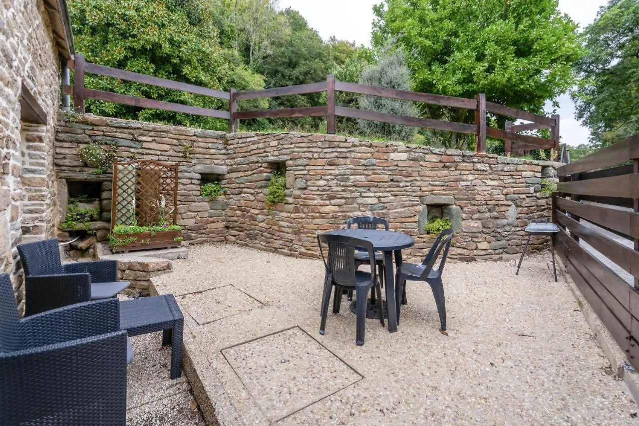 Maison d'une chambre avec jardin clos a Beuzec Cap Sizun a 5 km de la plage 0*, Beuzec-Cap-Sizun France